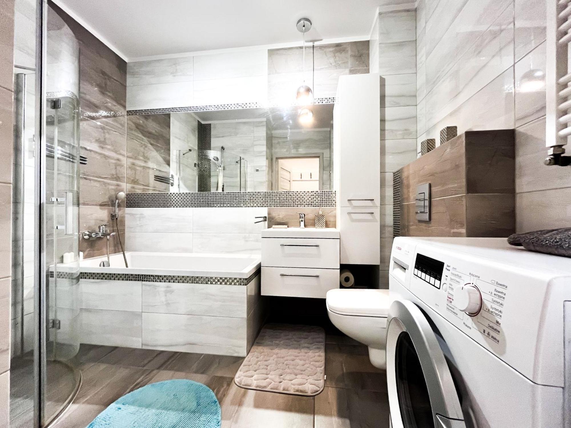 Walk To Park, Modern 2Bd Kitchen! Balcony, Parking Breslávia Exterior foto