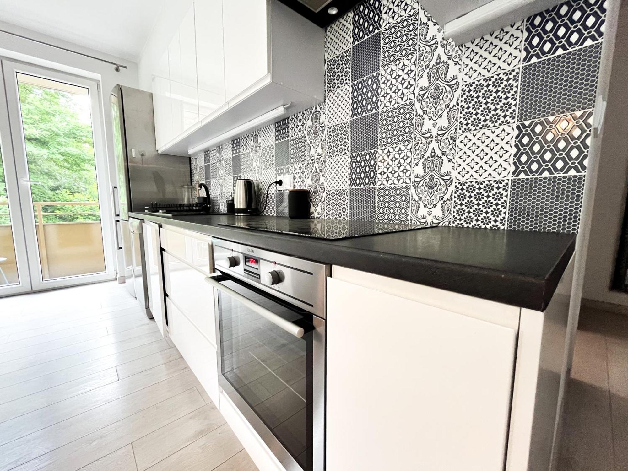 Walk To Park, Modern 2Bd Kitchen! Balcony, Parking Breslávia Exterior foto