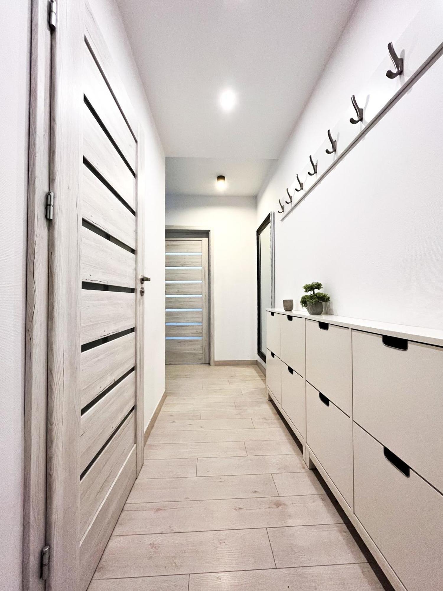 Walk To Park, Modern 2Bd Kitchen! Balcony, Parking Breslávia Exterior foto